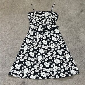 Vintage New York & Co Black White Floral Cotton Sun Dress size 2
